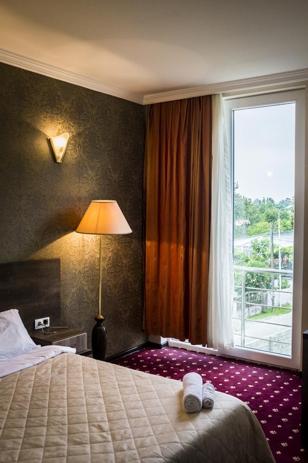 Orange Hotel Gonio Extérieur photo
